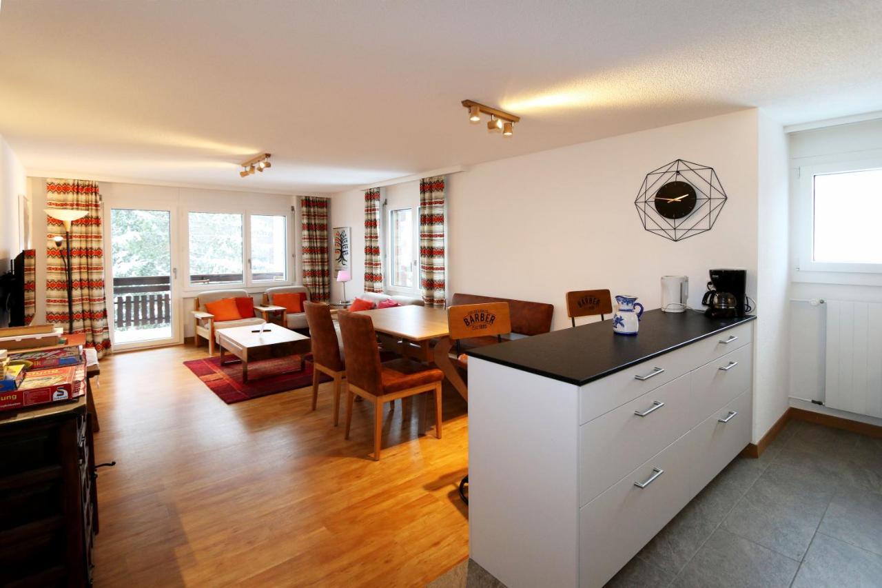 Everest Saas-Fee Luaran gambar