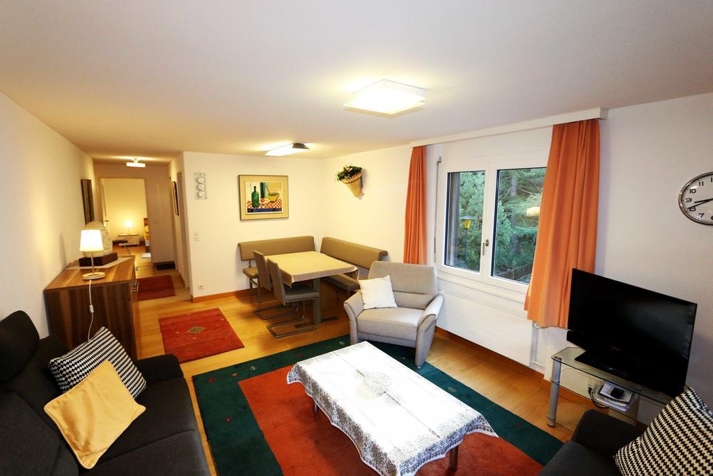 Everest Saas-Fee Bilik gambar