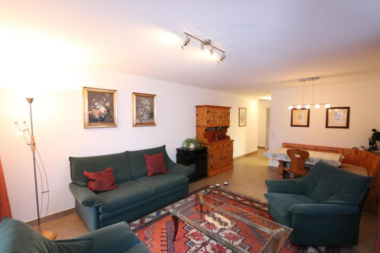 Everest Saas-Fee Luaran gambar